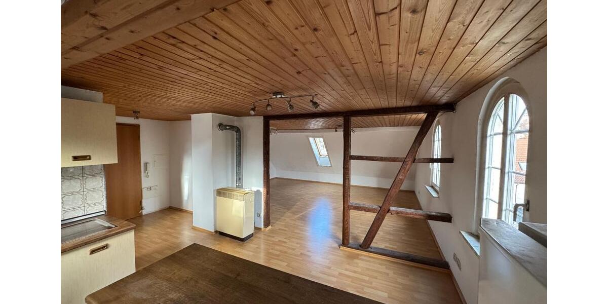 Dachgeschoßwohnung Beuren - 1.5 Zimmer, 42 m&sup2;, 530&euro; | Angebot:25143854