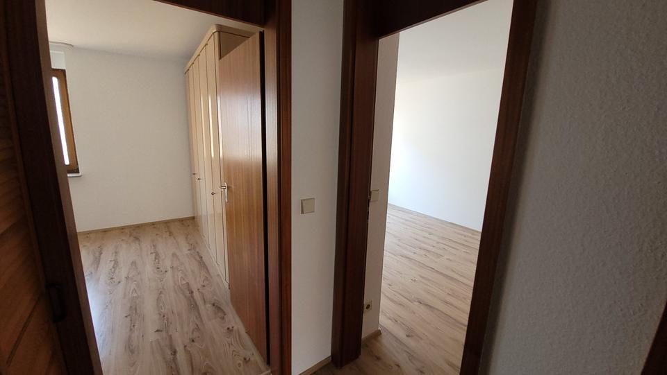 Etagenwohnung Sindelfingen - 3.5 Zimmer, 80 m&sup2;, 379.000&euro; | Angebot:25297985
