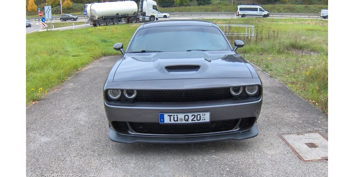 Dodge Challenger 130.000 km 25.500 &euro; Pfullingen 72793