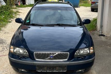 Volvo V70 327.314 km 750 &euro; Reutlingen 72770