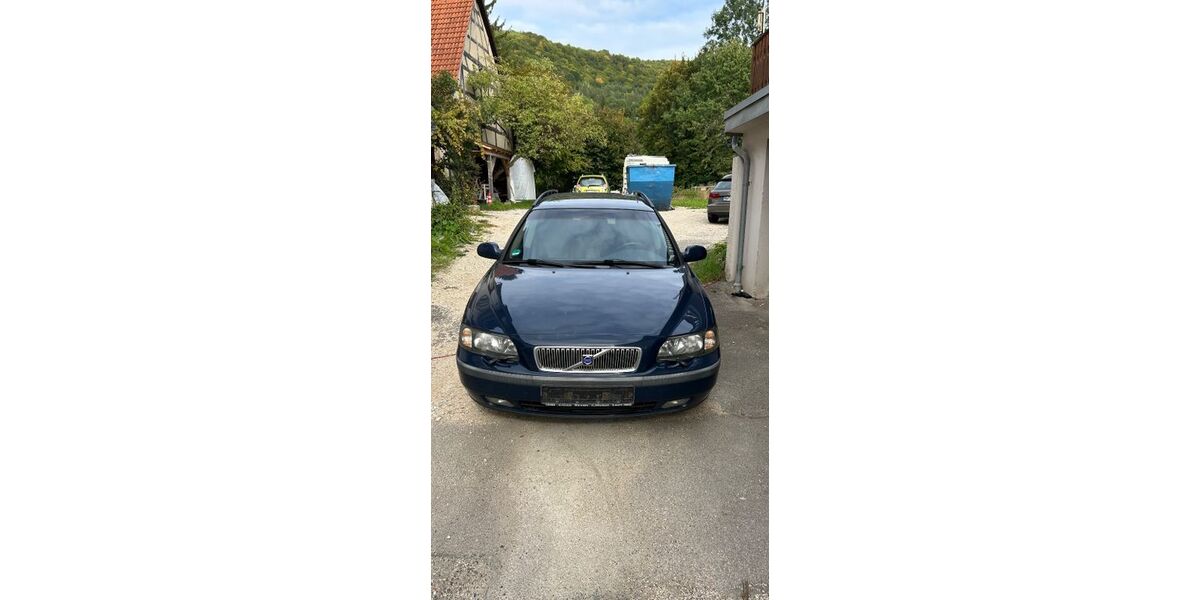 Volvo V70 327.314 km 750 &euro; Reutlingen 72770