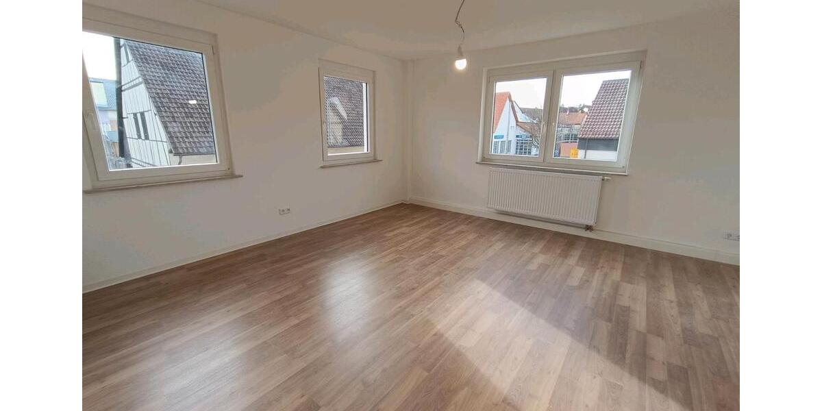 Etagenwohnung Lichtenstein - 1.5 Zimmer, 135 m&sup2;, 1.510&euro; | Angebot:25634559