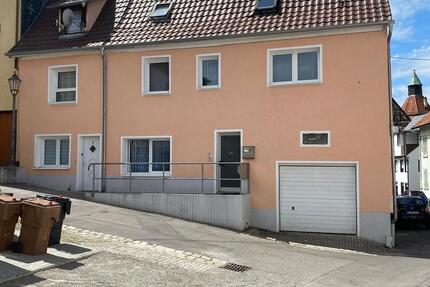 Wohnung Hechingen - 4 Zimmer, 90 m&sup2;, 1.100&euro; | Angebot:27599751