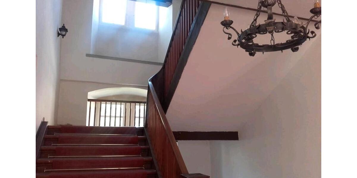 Etagenwohnung Ammerbuch - 3 Zimmer, 100 m&sup2;, 1.550&euro; | Angebot:23671884