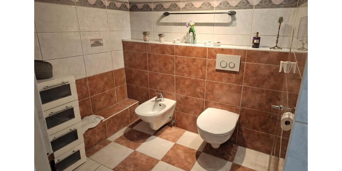 Etagenwohnung Oberboihingen - 5 Zimmer, 135 m&sup2;, 1.250.000&euro; | Angebot:27096387