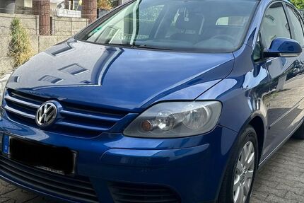 VW Golf Plus 98.000 km 4.000 &euro; Sindelfingen 71067