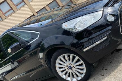 Ford S-Max 138.968 km 6.299 &euro; Unterensingen 72669