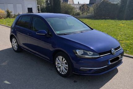 VW Golf 86.000 km 14.400 &euro; Gäufelden 71126