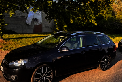 VW Golf 110.400 km 7.749 &euro; Esslingen am Neckar 73732