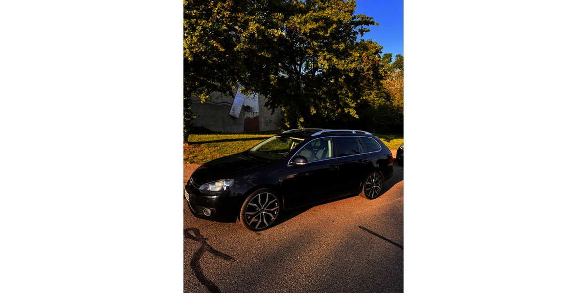 VW Golf 110.400 km 7.749 &euro; Esslingen am Neckar 73732