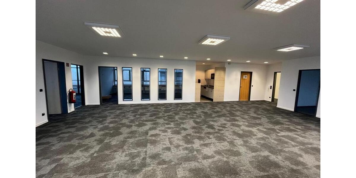 Gewerbeobjekt Sindelfingen - 2.076&euro; | Angebot:24783406