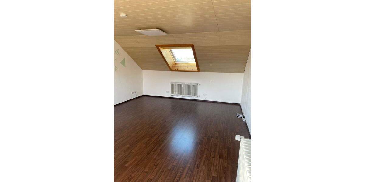 Etagenwohnung Reutlingen Ringelbach - 3 Zimmer, 70 m&sup2;, 280.000&euro; | Angebot:25657615