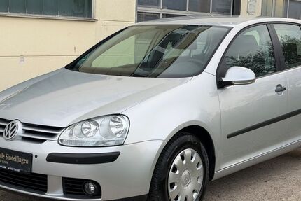 VW Golf 45.000 km 6.500 &euro; Sindelfingen/Stuttgart 71069