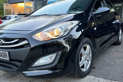 Hyundai i30 124.000 km 4.900 &euro; Tübingen 72074