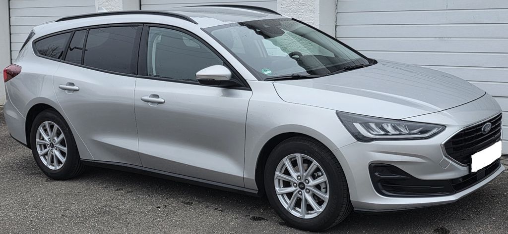 Ford Focus 21.000 km 16.000 &euro; Sindelfingen bei Stuttgart 71067