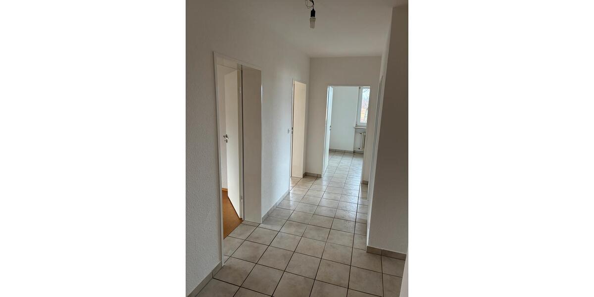 Etagenwohnung Filderstadt - 4 Zimmer, 94 m&sup2;, 1.400&euro; | Angebot:26670361